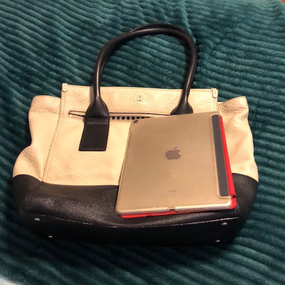 Authentic Kate spade tote - Picture 8 of 8